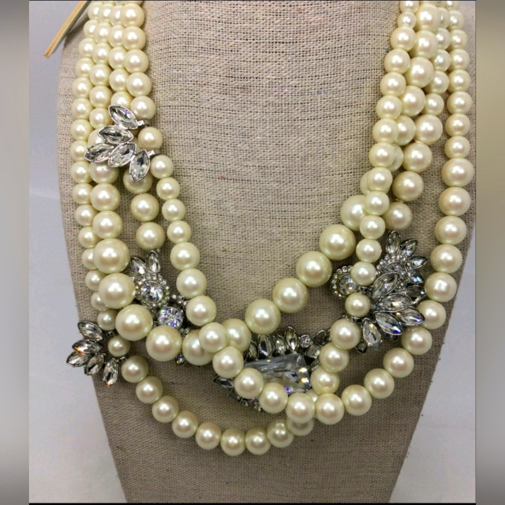 Ann Taylor Faux Pearl & Rhinestone Multi Strand Statement Necklace NWT 20"